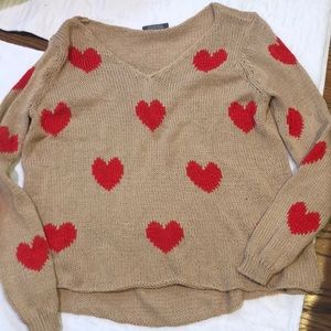 Wooden ship’s heart sweater